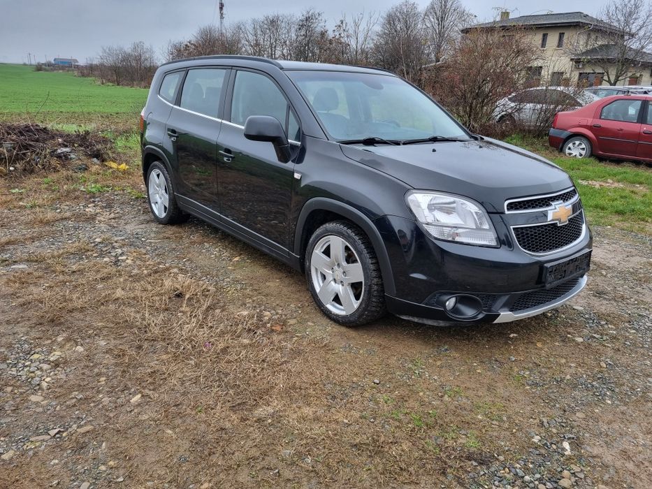 Chevrolet orlando / Cutie automată / 7 locuri / tapițerie piele /