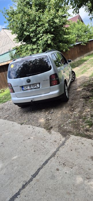 Vând VW Touran,7 Locuri, 2,0 TDI