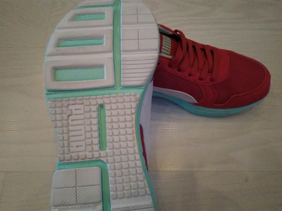 Нови Маратонки Puma №38.5 - 50 лв.