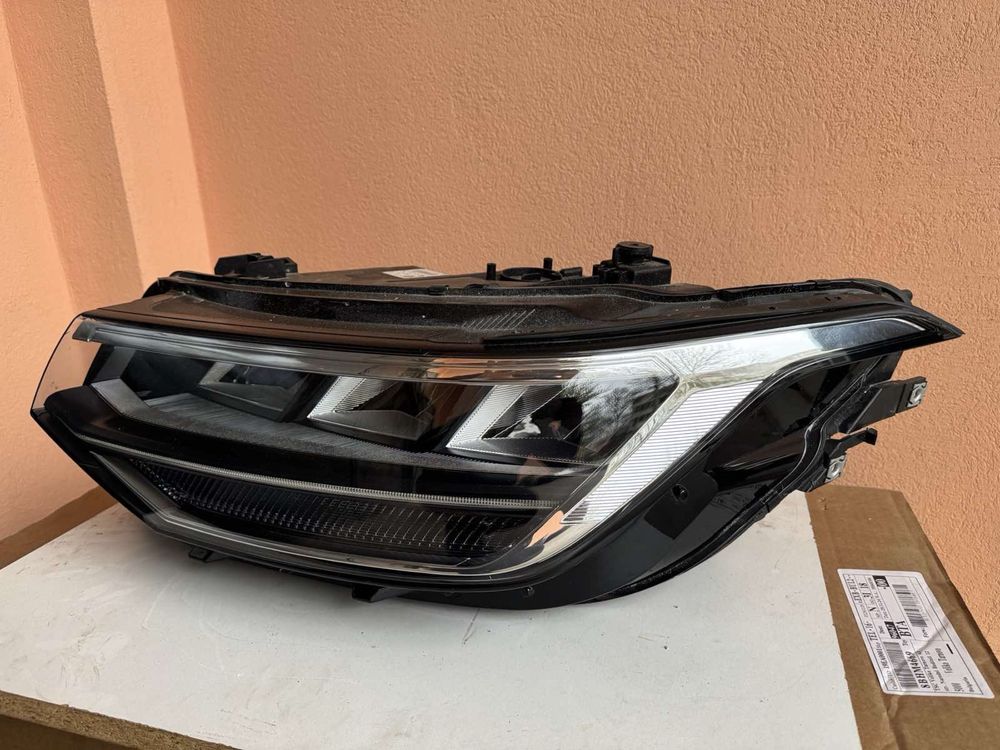 Фар за Фолксваген/VW Tiguan