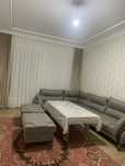 Ugolok divan sotiladi