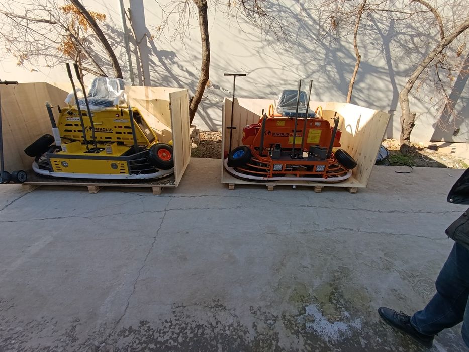 Затирочная машина двухроторный.Duxrotirniy