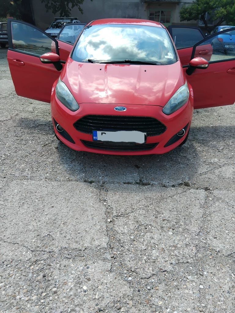 Ford Fiesta  2015 г./  форд фиеста 2015 година