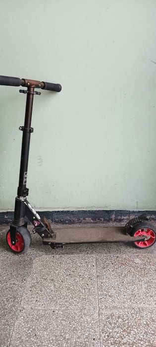 НАМАЛЕНА Тротинетка Byox сгъваема