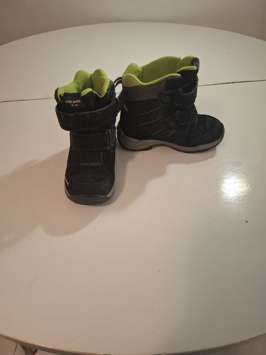 Обувки за момче Viking 28 номер