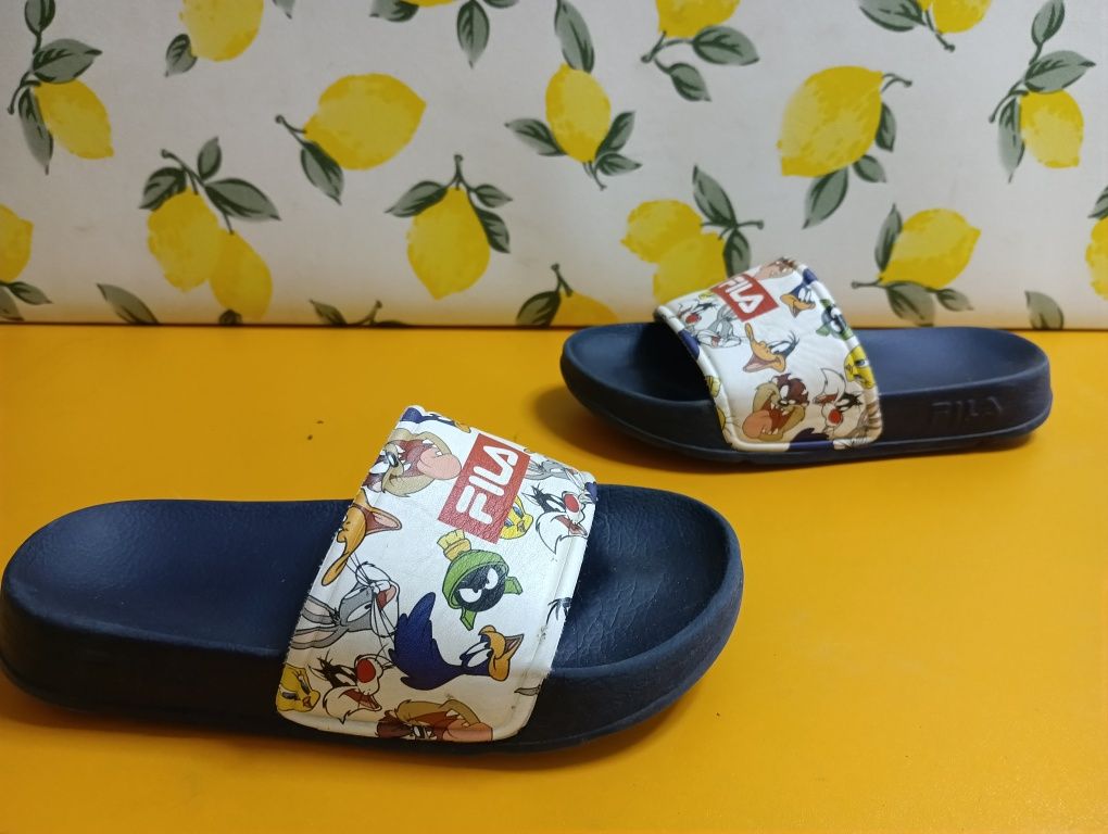 Fila чехли N 32 - 13 лв