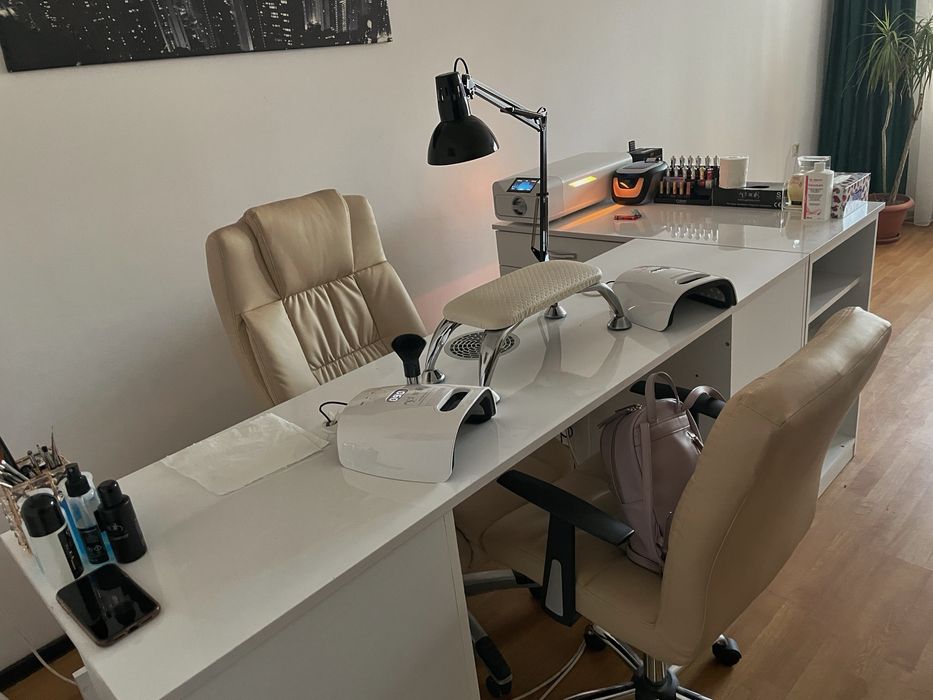 Birou si aspirator profesional TAIFUN 2