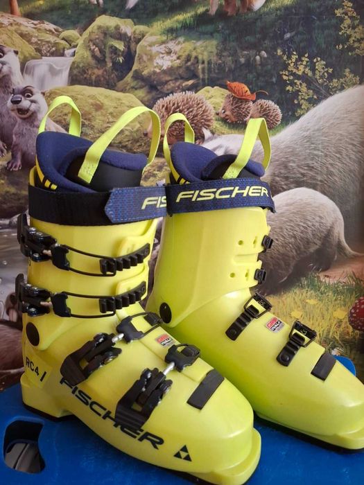 Детски ски обувки Fischer RC4 65 JR
