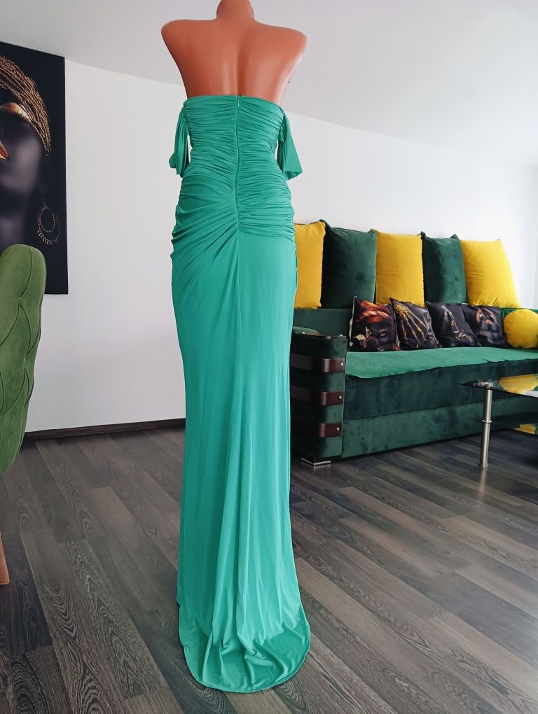 Rochie Invito haute couture mărimea M 38