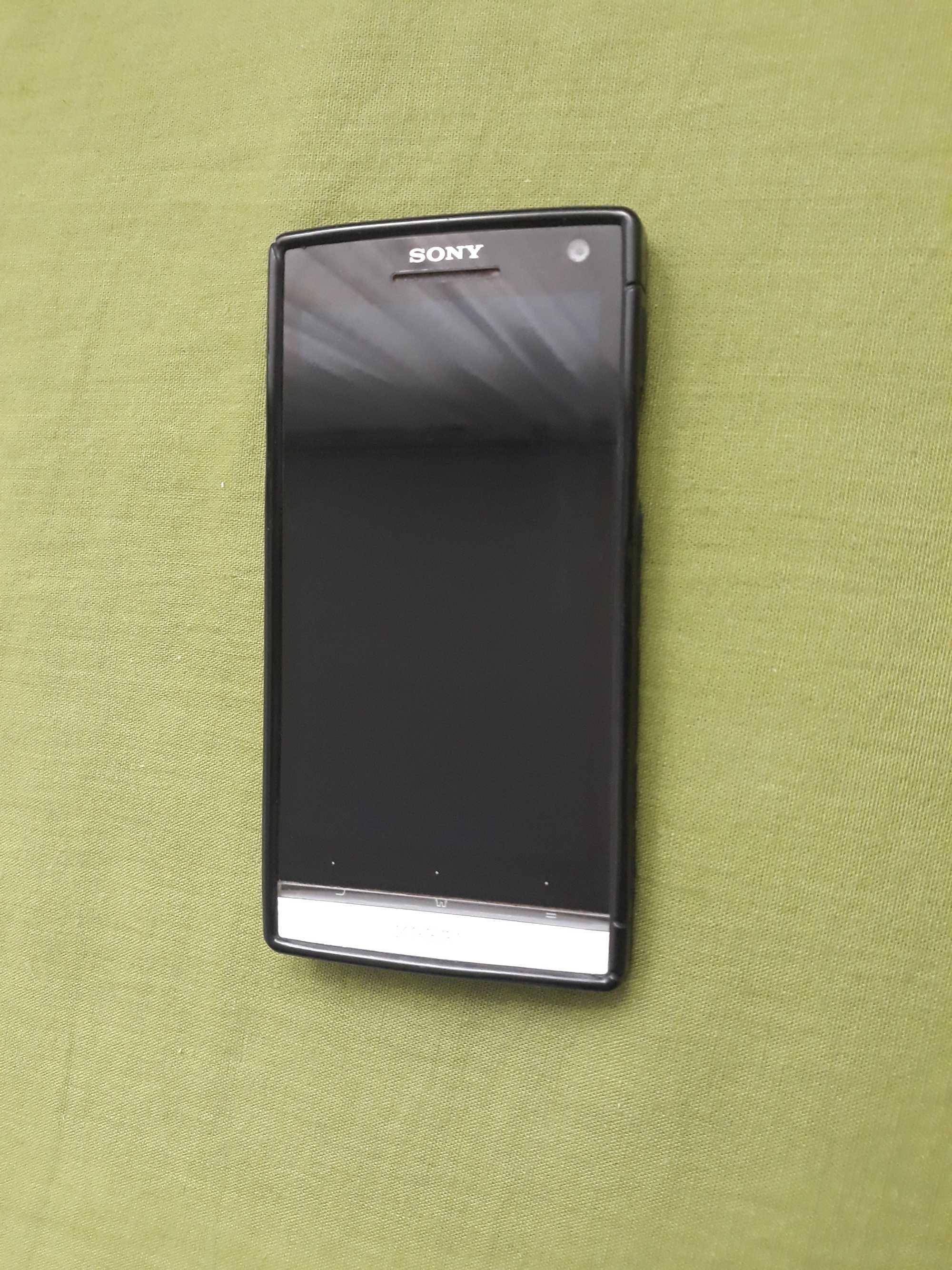 Vand telefon Sony Xperia LT26i