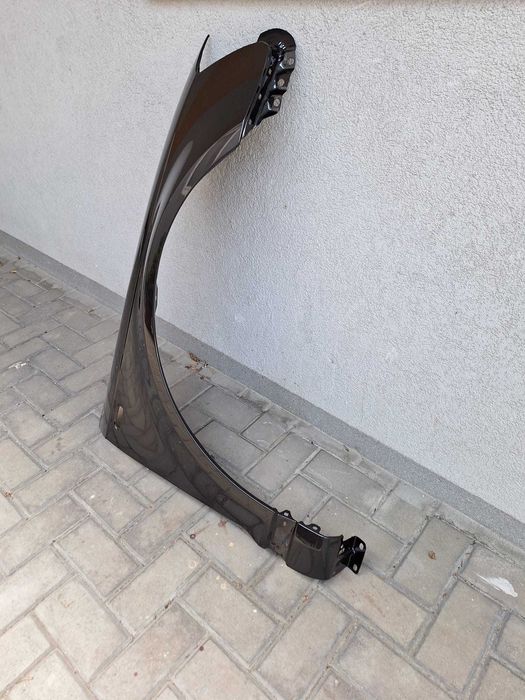 Aripa Fata Dreapta Audi A3 8P An 2003-2008 Vopsita Maro