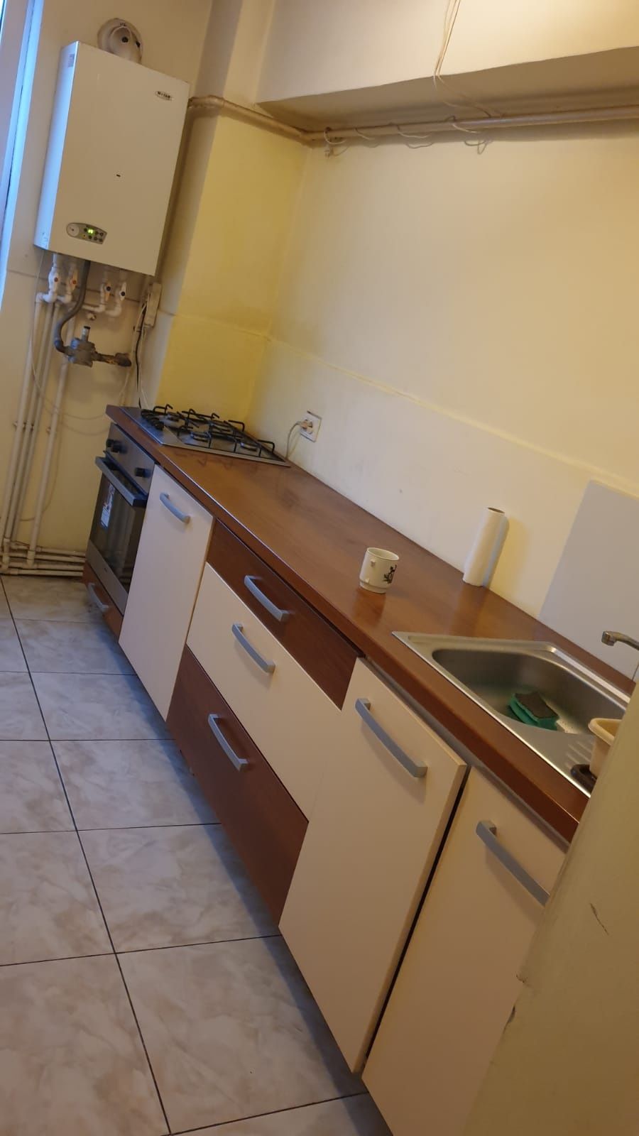 Închiriez apartament 2camere