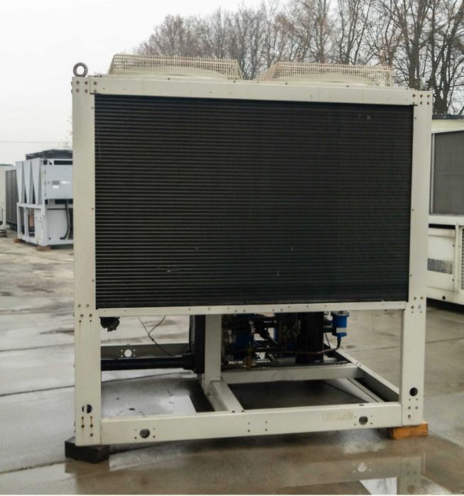 Vand / Inchiriez Chiller DAIKIN 77KW