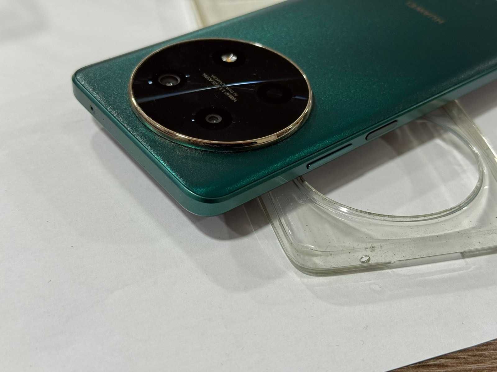 Продавам Huawei Nova 12i 128gb