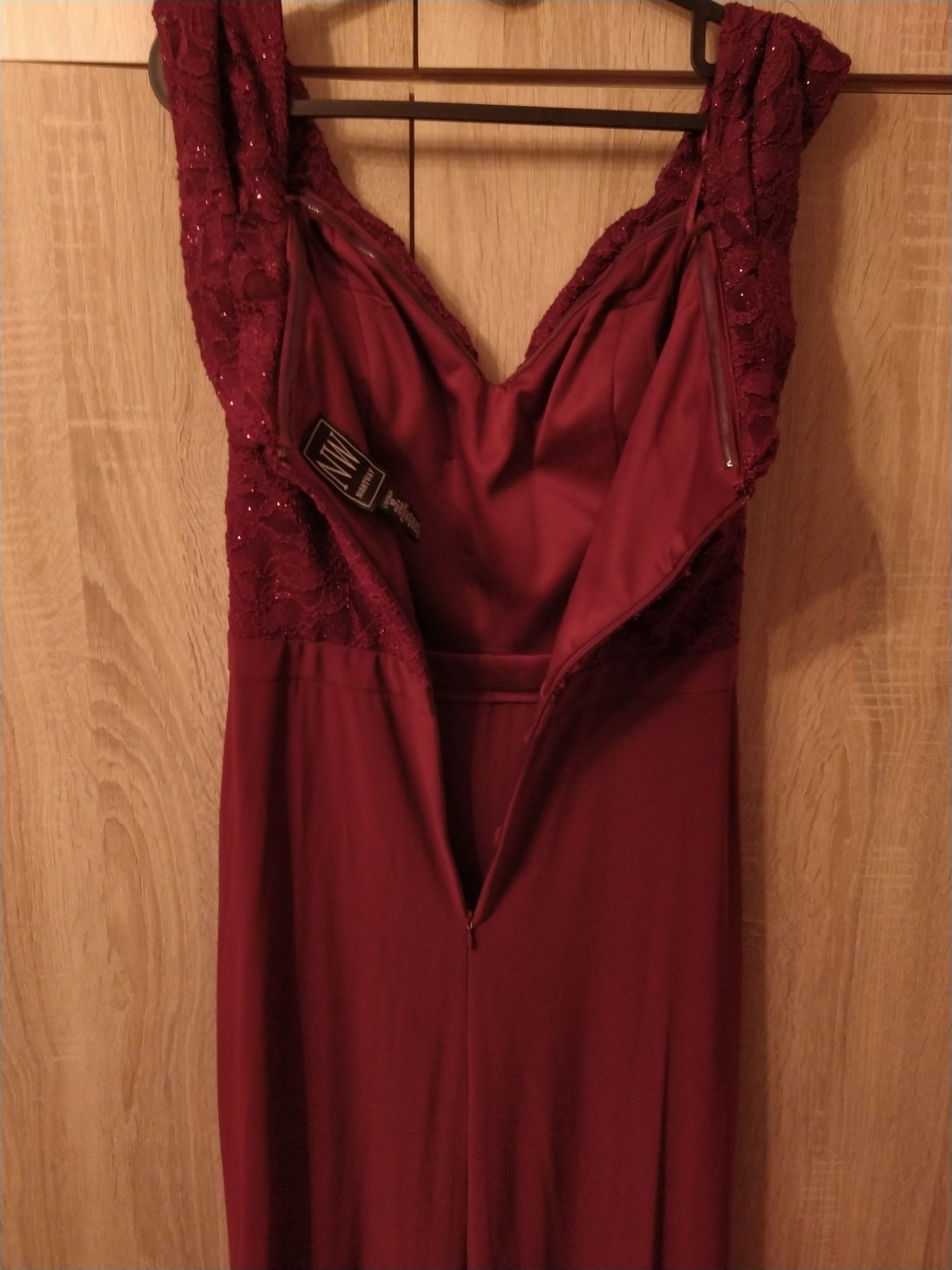 Rochie lungă eleganta pentru ocazii speciale roșu bordo