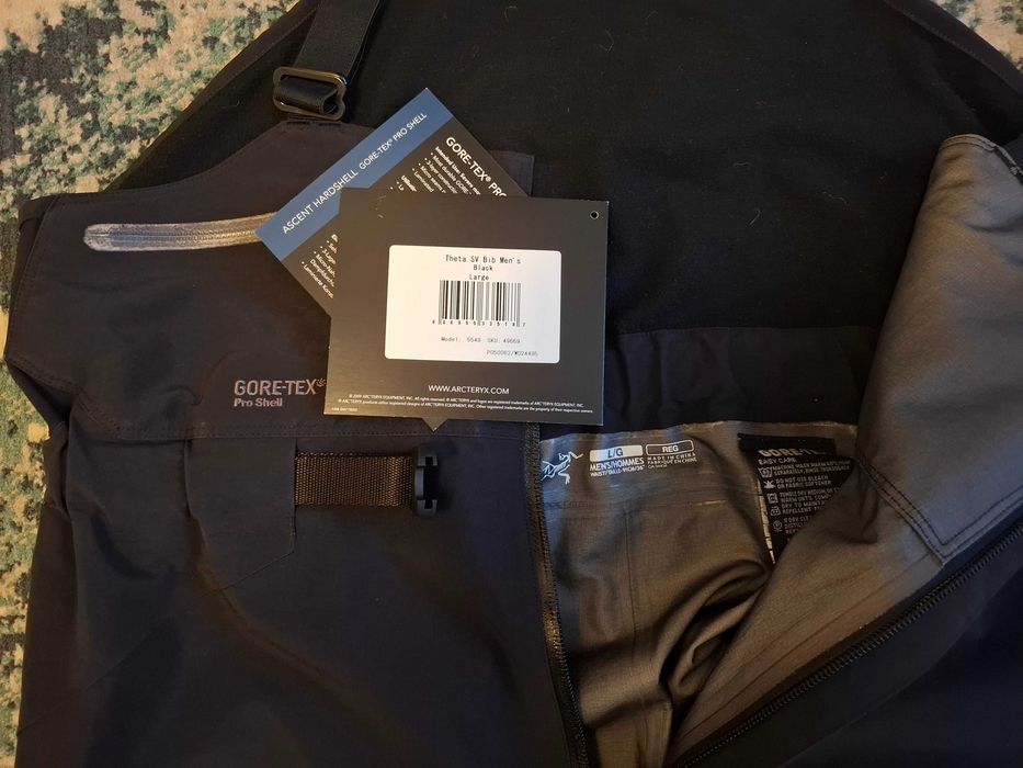 suprapantalon Arc'teryx Theta SV Bib marimea L