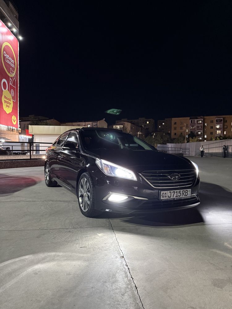 Hyundai  Sonata.  2015 yil. Kraskasi  toza