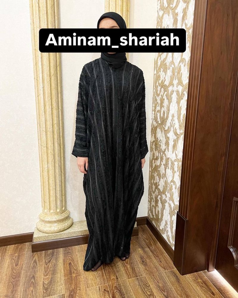 Abaya Dubai va Misrdan keltirilgan sifati judayam zór razmerlari keng