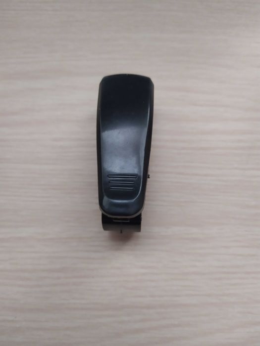 Аксесоари за кола. Закачалка за седалка. Щипка за сенника на автомобил