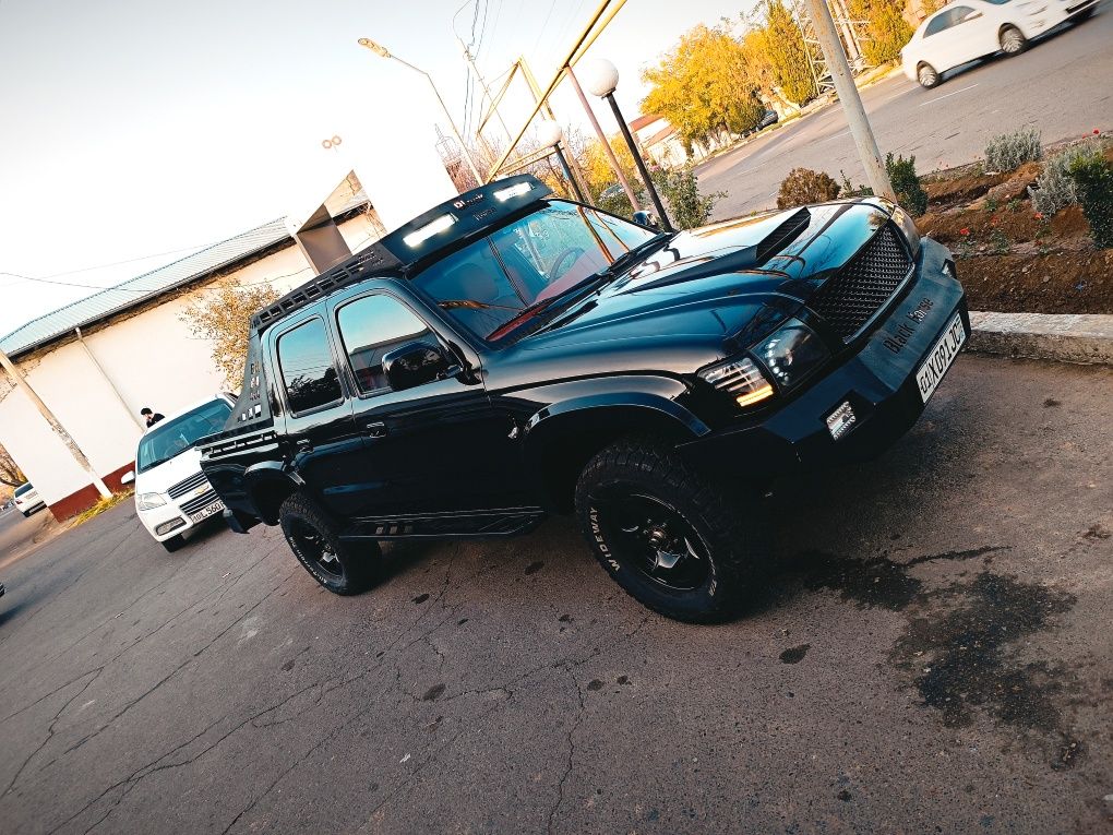 Off road Arenda Toyota Hilux Pick up. Full upgrade