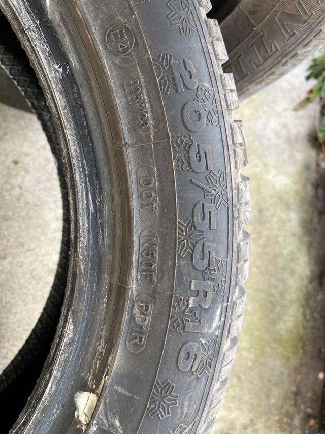 DUNLOP WINTER 4 - 205/55R16