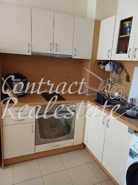 Двустаен Обзаведен Възраждане ! Възможно с малко куче !