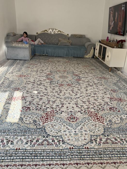 Продается ковер в иделаьном состоянии