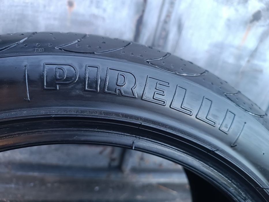 225/45/17 Pirelli