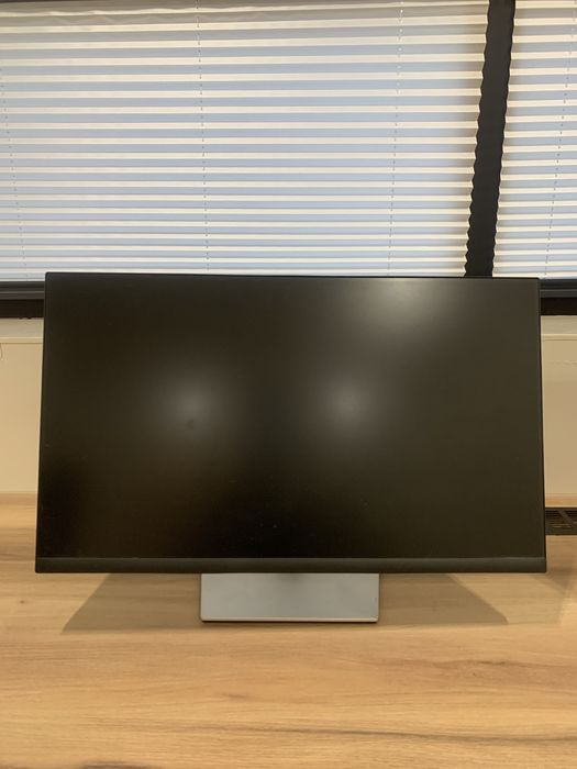 монитор DELL p2422h