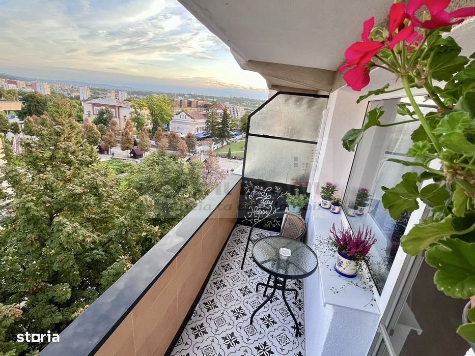 Apartament 3 camere ULTRACENTRAL - 700 euro