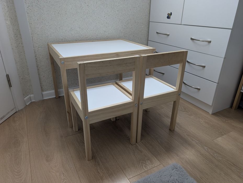 Детска маса с два стола LÄTT от IKEA