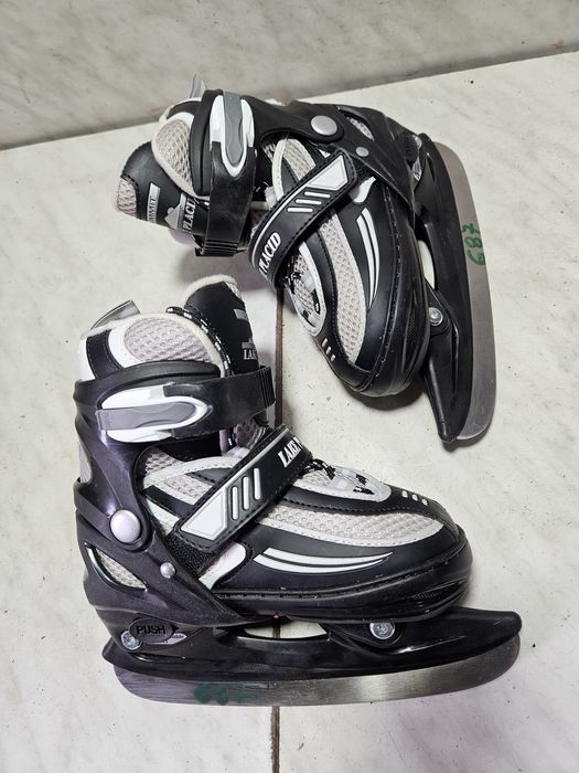 Patine 687 gheata patinaj reglabile  marime  28-29-30-31 și 32
