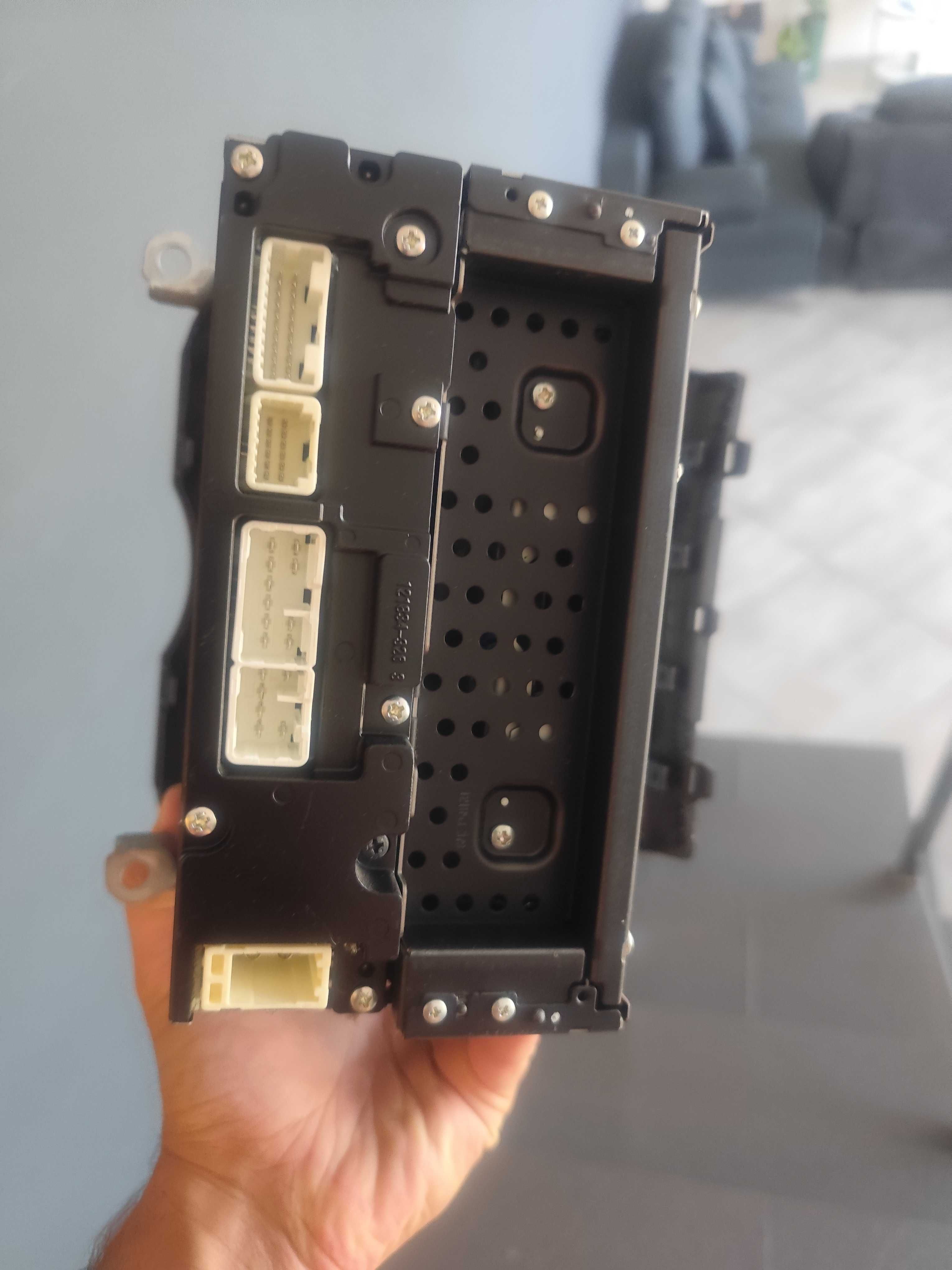 Радио стерео уредба CD MP3 Toyota Yaris 2007-2012