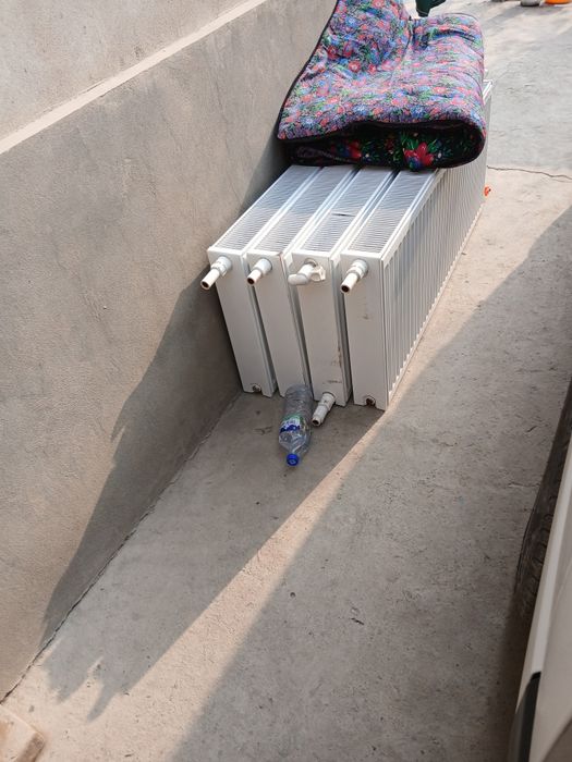 Радиатор отопления б/у