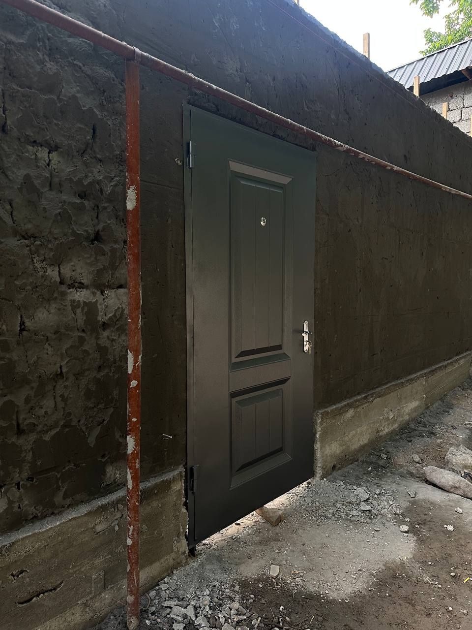 Temir eshiklar yengi ozimizada ishlab chiqazilgan