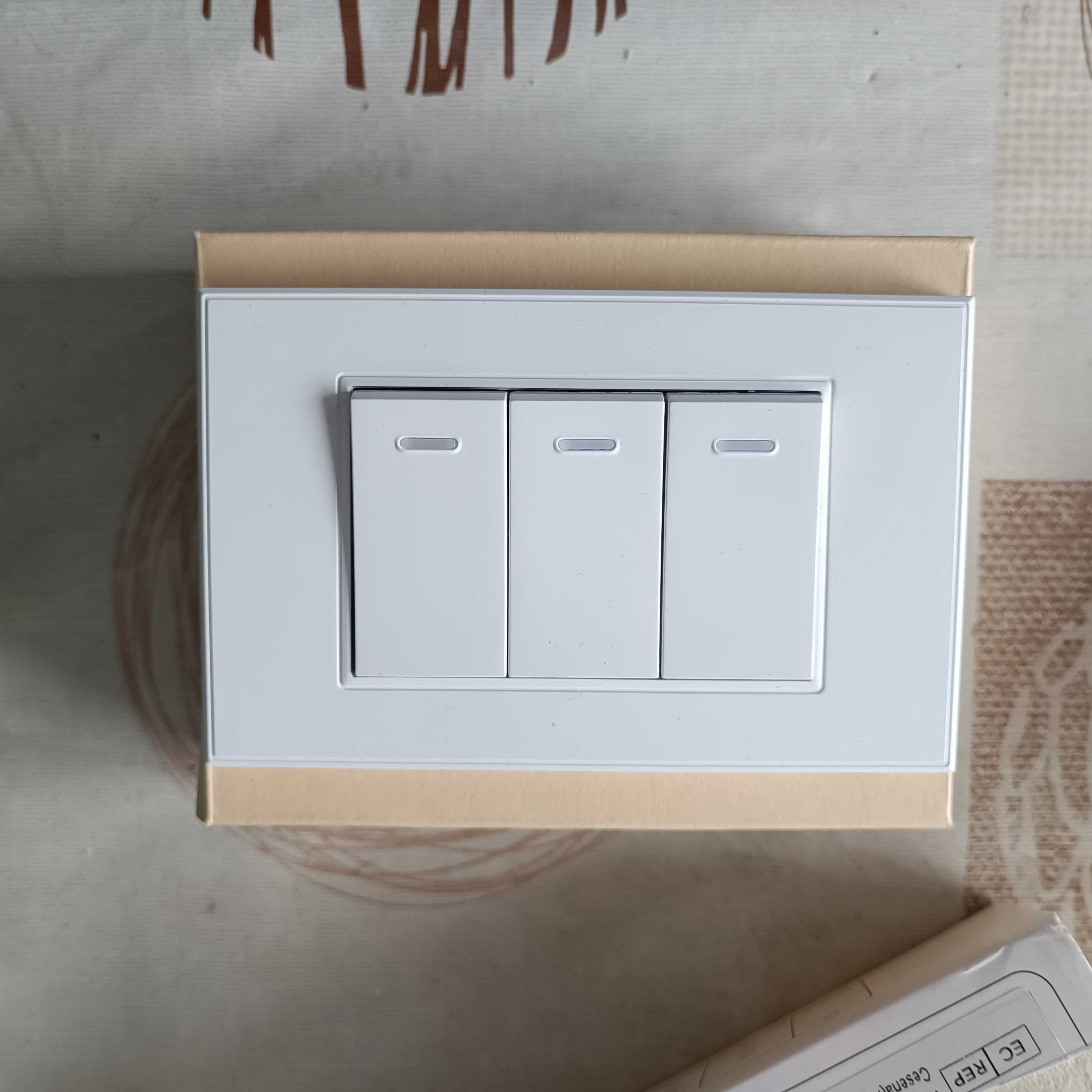 Smart wall switch