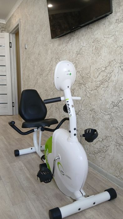 Продам , велотренажёр HMS R9259