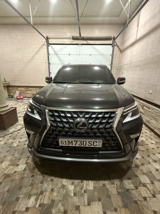 комплектация Lexus GX460 V8 L4,6 Luxury 2022 г. С пробегом 21,400 км