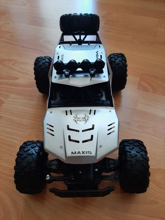 Кола с дистанционно