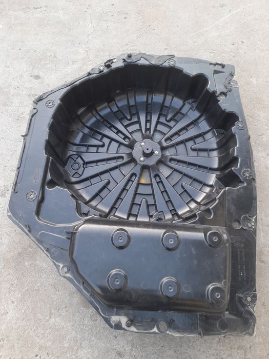 Suport Podea Oală Locas Roată Rezerva Renault Megane IV 4 Breack