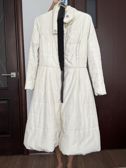 Продам зимнюю верхнюю одежду