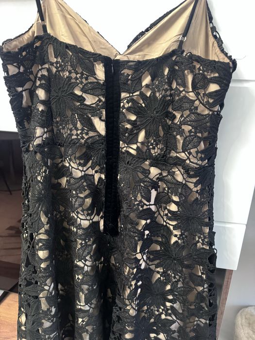 Официална рокля Mohito