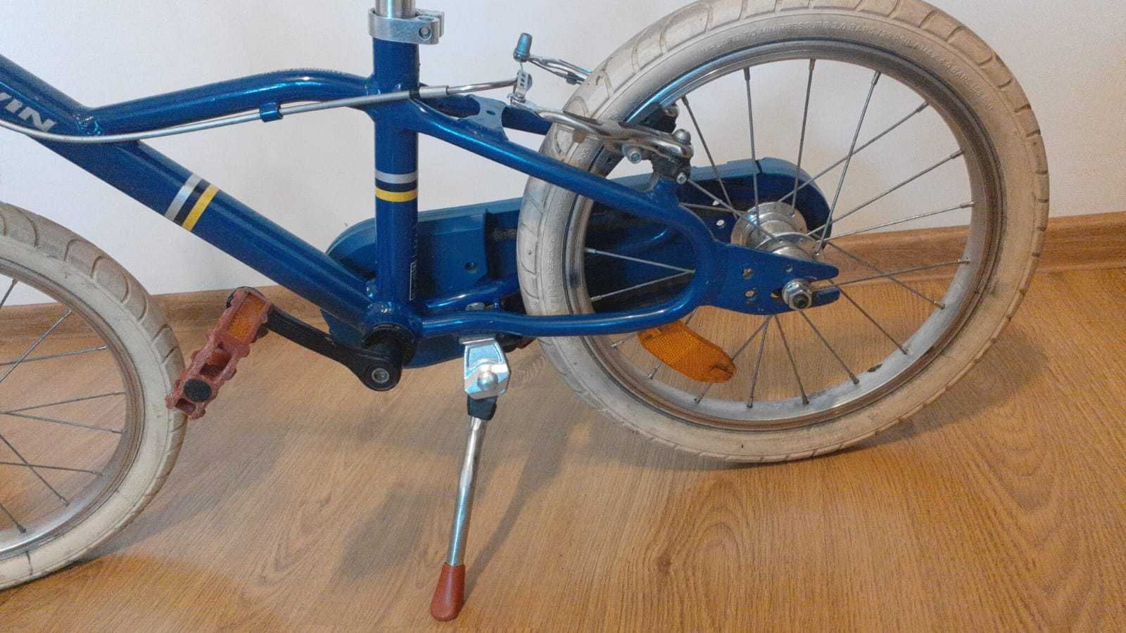 Bicicleta 16 inch, copii, aluminiu, decathlon - foarte usoara - 7.1kg