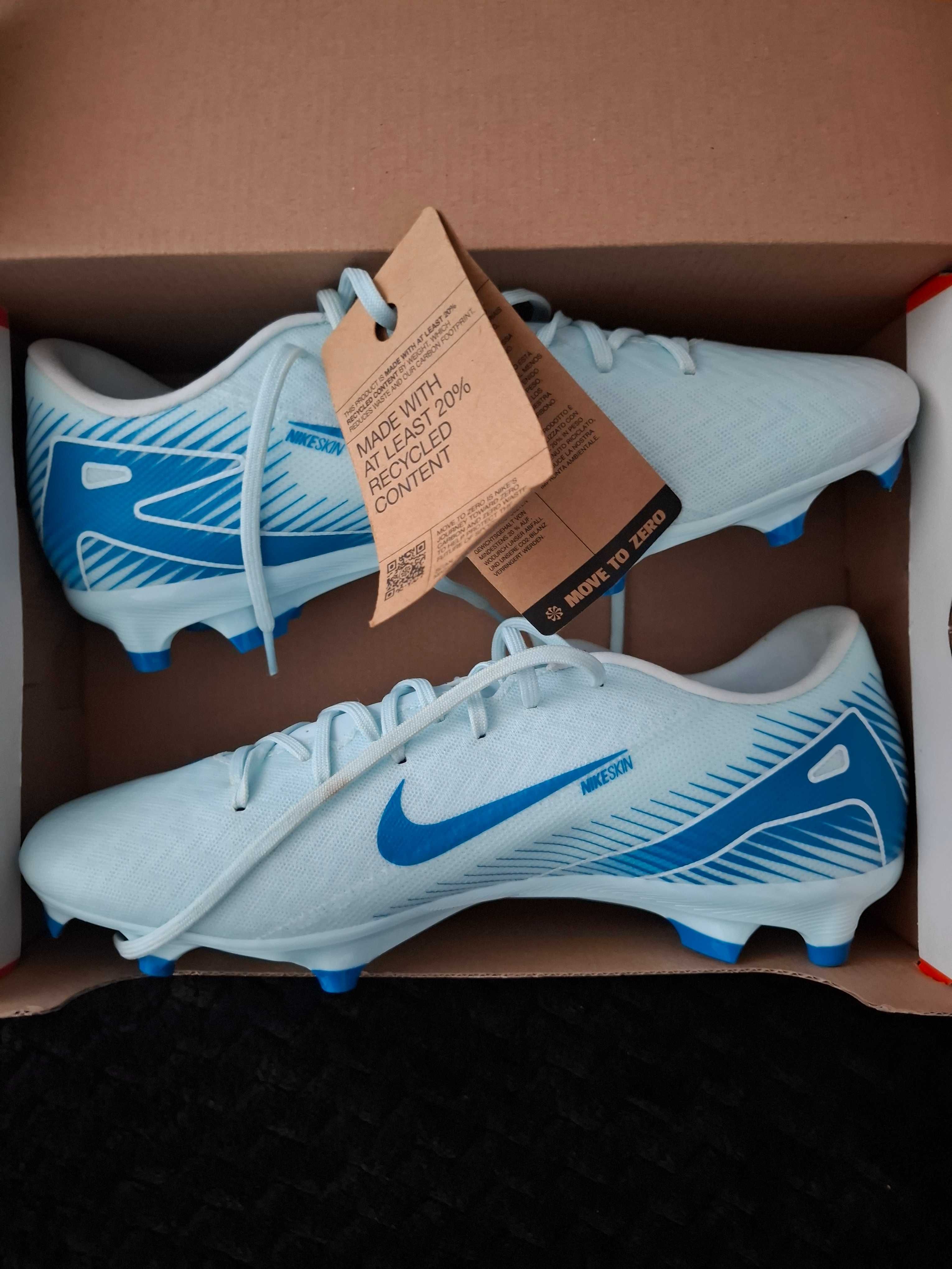 Ghete fotbal Zoom Vapor 16 academy FG/MG.