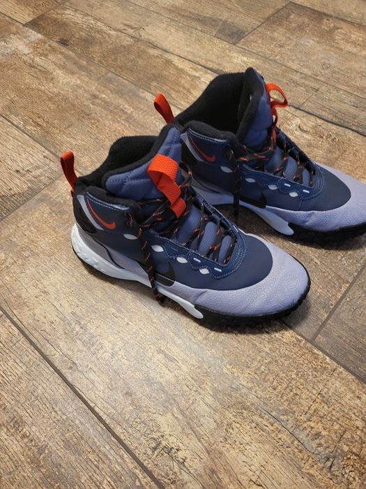 Маратонки номер 39