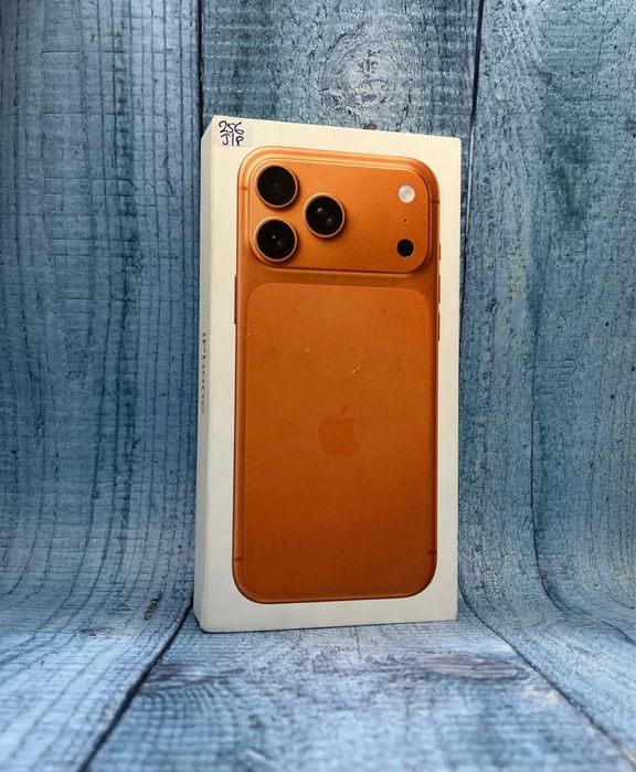 Новый запакованный айфон Iphone 17 Pro Max,год гарантии