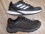 Маратонки Adidas