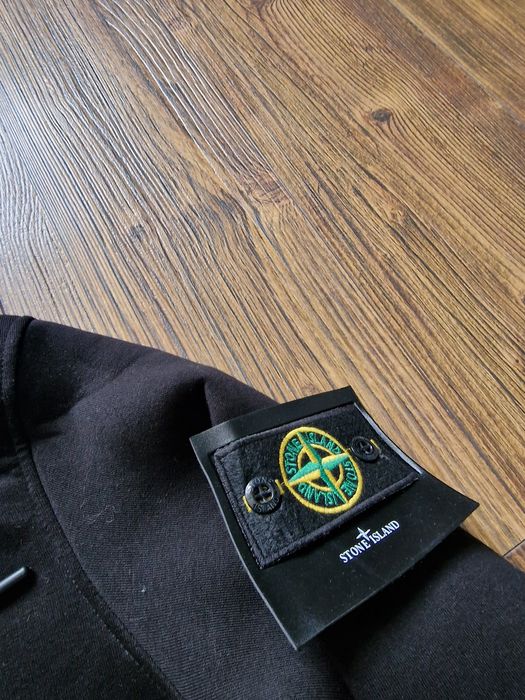 Страхотен мъжки суитчър  размер M L XL 2XL 3XL 



Страх