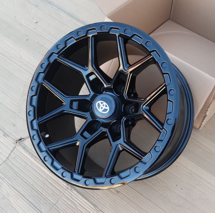 Jante 17 Toyota Hilux Land Cruiser 6 x 139.7 și Et -12