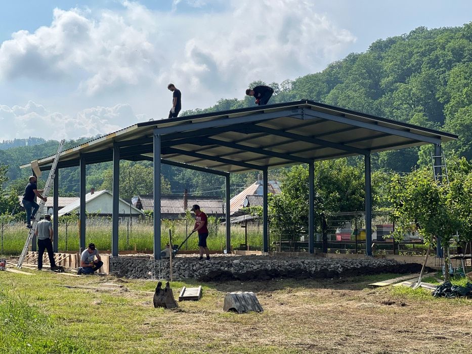 Vând hala metalica 15x30